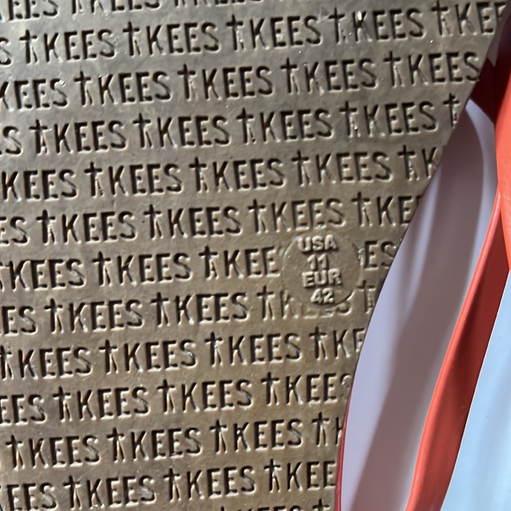 TKEES | Lipgloss Patent and Leather Sandals- Poppy - Picture 9 of 11
